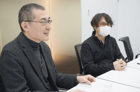 株式会社MCJ　経理部　エキスパート　中島裕滋様（左）株式会社MCJ　経理部　営業経理グループ　渡部弘樹様(右）