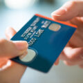 クレジットカードのCVC・CVVとは?記載場所や役割、流出の原因などを解説